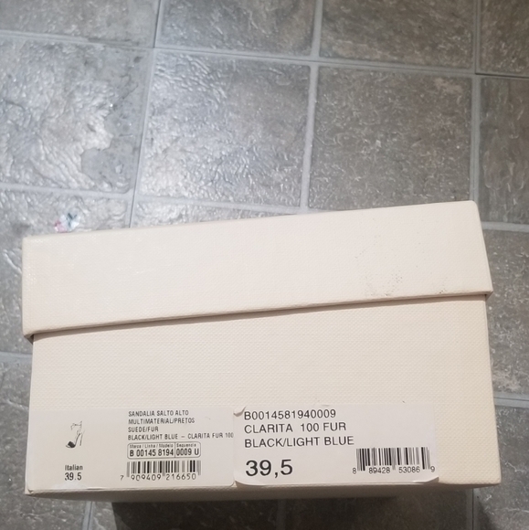 Alexandre Birman Clarita rabbit fur blue sandals - Picture 3 of 15